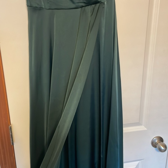 Lulus Ode to Love Emerald Satin Maxi Dress - Picture 3 of 7